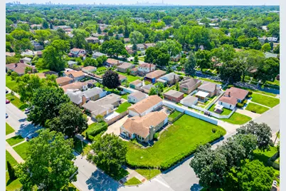 5261 Mulford Street, Skokie, IL 60077 - Photo 1