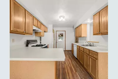 510 W Hitt Street, Mount Morris, IL 61054 - Photo 11