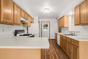 510 W Hitt St, Mount Morris, IL 61054 - Photo 11