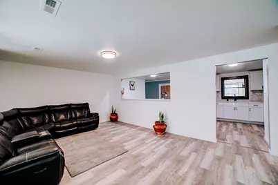 2775 E Riverview Drive, Kankakee, IL 60901 - Photo 11