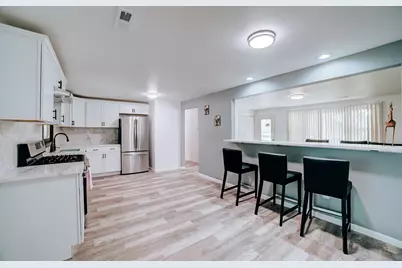 2775 E Riverview Drive, Kankakee, IL 60901 - Photo 17