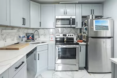 5445 N Sheridan Road #808, Chicago, IL 60640 - Photo 9