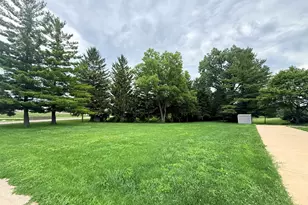 1 E Main St, Amboy, IL 61310 - Photo 3