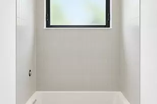515 W 28th Pl, Chicago, IL 60616 - Photo 17