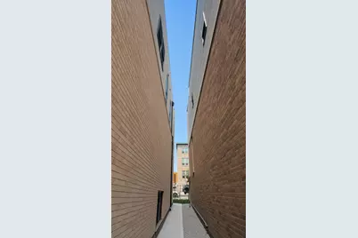 515 W 28th Place, Chicago, IL 60616 - Photo 27