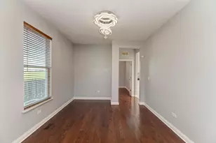 907 Wildflower Dr, Shorewood, IL 60404 - Photo 11