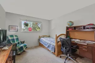 82 Sherbon Ln, Crystal Lake, IL 60014 - Photo 11