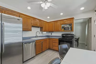 82 Sherbon Lane, Crystal Lake, IL 60014 - Photo 7
