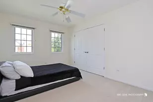 1277 Queen Ann Ln, Gurnee, IL 60031 - Photo 19