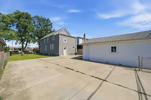 446 Rice Ave, Bellwood, IL 60104 - Photo 37