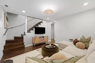 1349 N Leavitt St, Chicago, IL 60622 - Photo 17