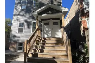 6448 S St Lawrence Ave, Chicago, IL 60637 - Photo 1
