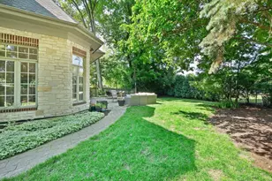 130 S Madison St, Hinsdale, IL 60521 - Photo 35