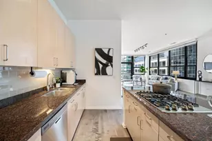 130 S Canal St, Chicago, IL 60606 - Photo 9