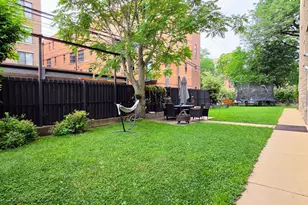 7223 N Oakley Ave, Chicago, IL 60645 - Photo 33