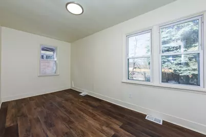 56 W 76th Street, Chicago, IL 60620 - Photo 11