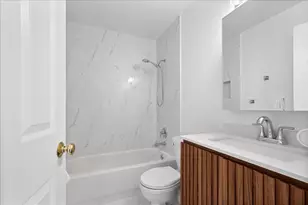 36 Constitution Ct, Vernon Hills, IL 60061 - Photo 13