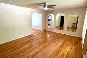 5023 W 81st St, Burbank, IL 60459 - Photo 7