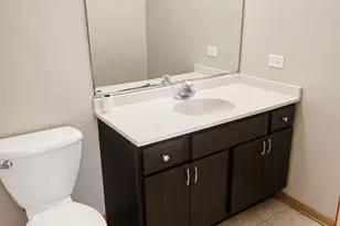 1462 Glen Ellyn Rd, Glendale Heights, IL 60139 - Photo 15