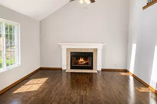 1462 Glen Ellyn Rd, Glendale Heights, IL 60139 - Photo 9