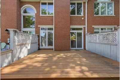 4268 W Harrington Lane, Chicago, IL 60646 - Photo 31