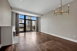 101 W Superior St, Chicago, IL 60654 - Photo 23