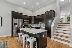 2813 S Grove St, Chicago, IL 60608 - Photo 5