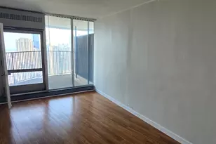 300 N State St, Chicago, IL 60654 - Photo 5
