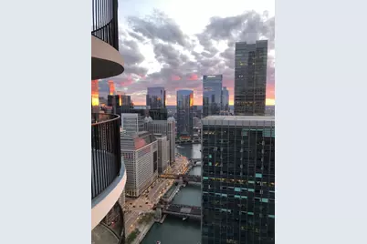 300 N State Street #5903, Chicago, IL 60654 - Photo 13