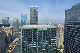 300 N State St, Chicago, IL 60654 - Photo 11