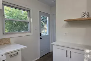 58 E 55th St, Westmont, IL 60559 - Photo 7