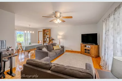 108 Shirley Avenue, Rochelle, IL 61068 - Photo 5