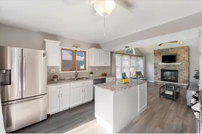 16W661 White Pine Road, Bensenville, IL 60106 - Photo 13
