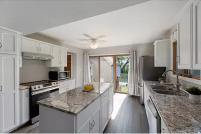 16W661 White Pine Road, Bensenville, IL 60106 - Photo 15