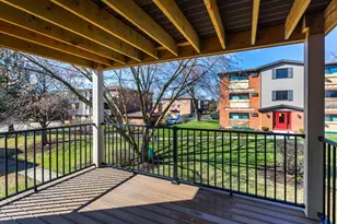 716 W 65th St, Westmont, IL 60559 - Photo 9