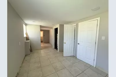 1045 W 104th Place, Chicago, IL 60643 - Photo 15