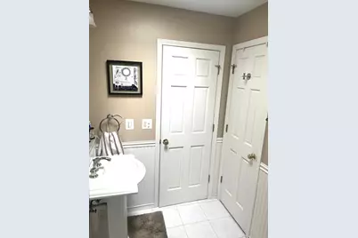 [Address not provided], Third Lake, IL 60030 - Photo 17