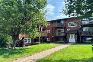 10749 S Harlem Ave, Worth, IL 60482 - Photo 1