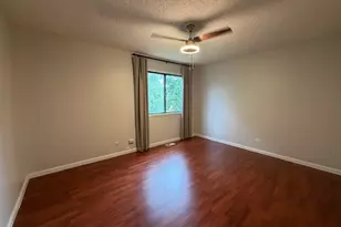2192 Wildwood Ln, Hanover Park, IL 60133 - Photo 9