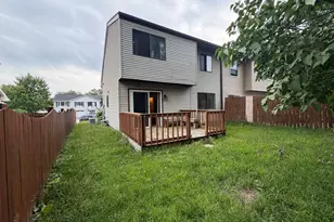 2192 Wildwood Ln, Hanover Park, IL 60133 - Photo 11