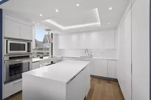 100 E Bellevue Pl, Chicago, IL 60611 - Photo 13