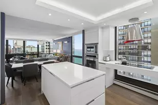100 E Bellevue Pl, Chicago, IL 60611 - Photo 15
