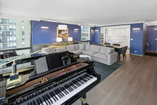 100 E Bellevue Pl, Chicago, IL 60611 - Photo 9