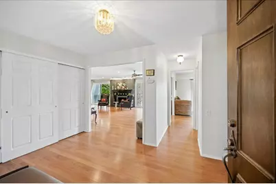 3741 Mission Hills Road #201, Northbrook, IL 60062 - Photo 3