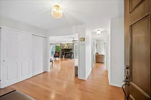 3741 Mission Hills Rd, Northbrook, IL 60062 - Photo 3