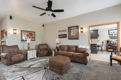 1385 N Westshore Boulevard, Manteno, IL 60950 - Photo 3
