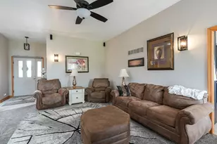 1385 N Westshore Blvd, Manteno, IL 60950 - Photo 5
