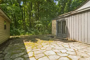 3195 Deerfield Rd, Riverwoods, IL 60015 - Photo 9