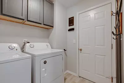 441 Barn Swallow Drive, Lindenhurst, IL 60046 - Photo 19