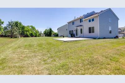 441 Barn Swallow Drive, Lindenhurst, IL 60046 - Photo 35